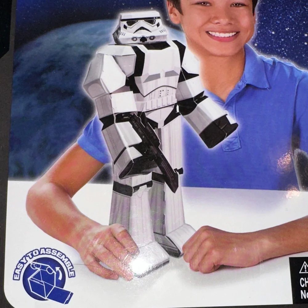 Disney Star Wars Papercraft Set - Stormtrooper, Chewbacca,‎ Darth Vader